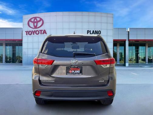 2017 Toyota Highlander XLE