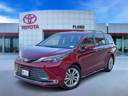 2024 Toyota Sienna Platinum 7 Passenger