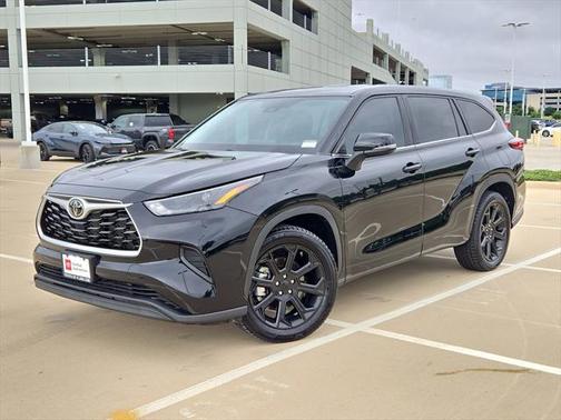 2022 Toyota Highlander L