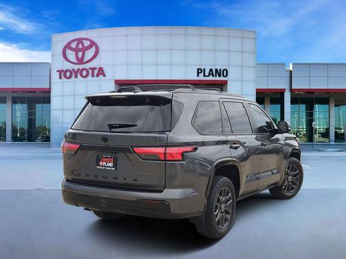 Magnetic Gray Metallic 2024 Toyota Sequoia Platinum