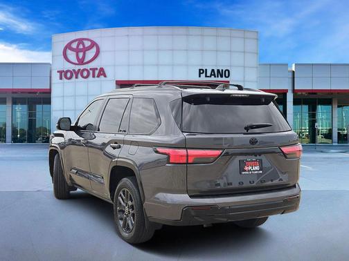 Magnetic Gray Metallic 2024 Toyota Sequoia Platinum