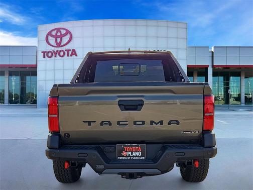 2025 Toyota Tacoma Hybrid Trailhunter