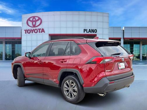 2024 Toyota RAV4 Hybrid XLE Premium