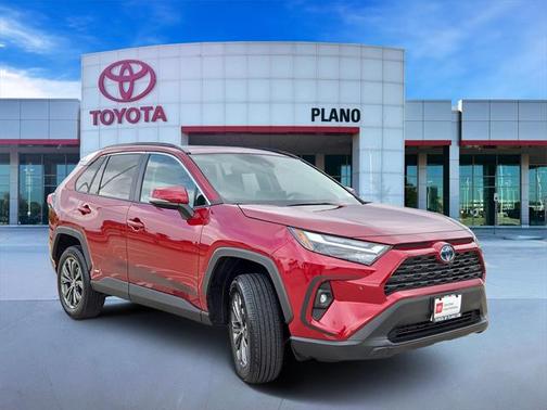 2024 Toyota RAV4 Hybrid XLE Premium