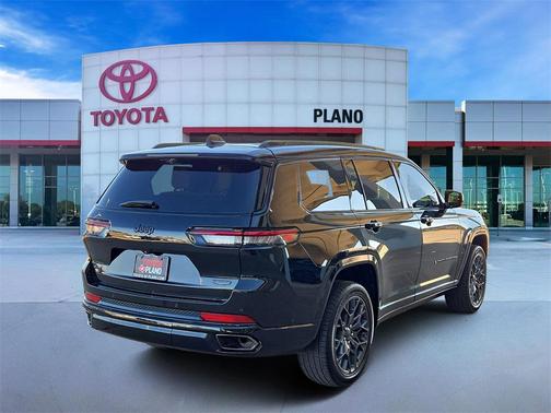 2023 Jeep Grand Cherokee L Summit