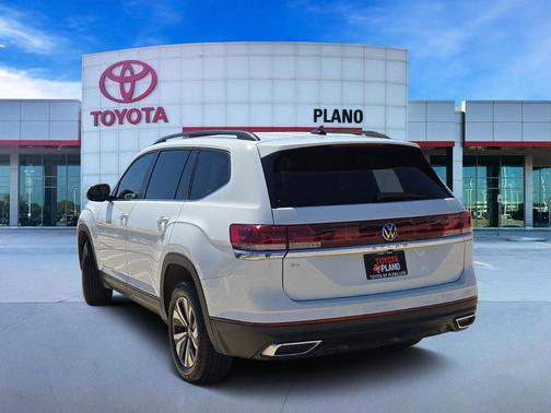 2024 Volkswagen Atlas 2.0T SE