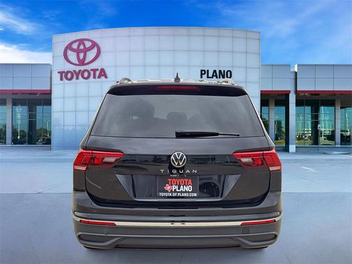 2024 Volkswagen Tiguan 2.0T S