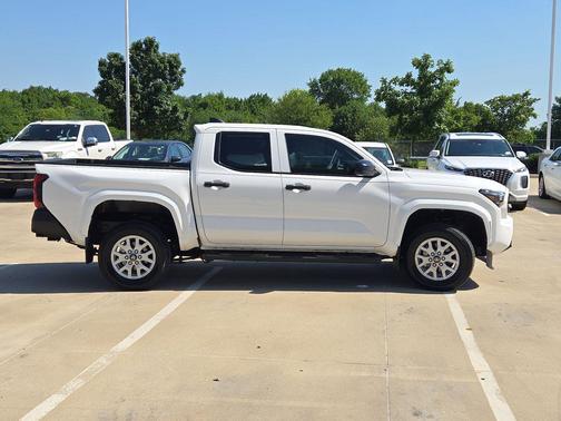 Ice Cap 2024 Toyota Tacoma SR