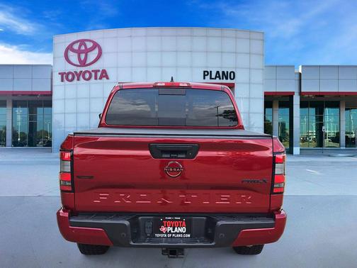 2024 Nissan Frontier PRO-X