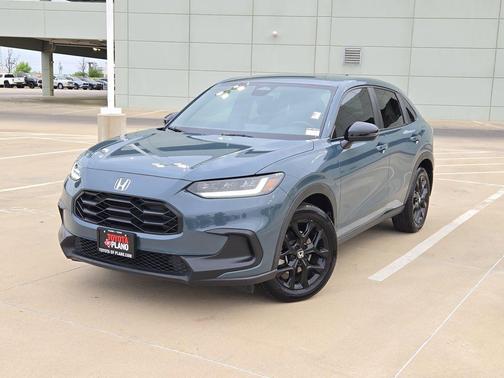 Urban Gray Pearl 2024 Honda HR-V Sport