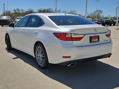 2018 Lexus ES 350 Base