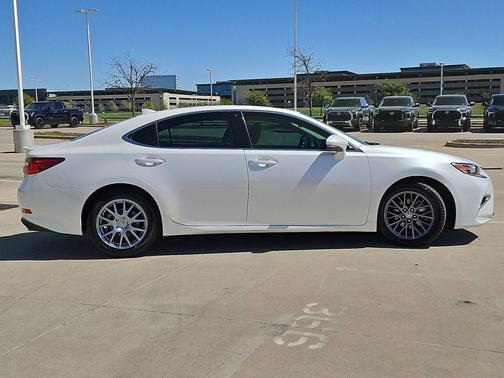 2018 Lexus ES 350 Base