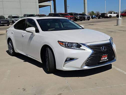 2018 Lexus ES 350 Base