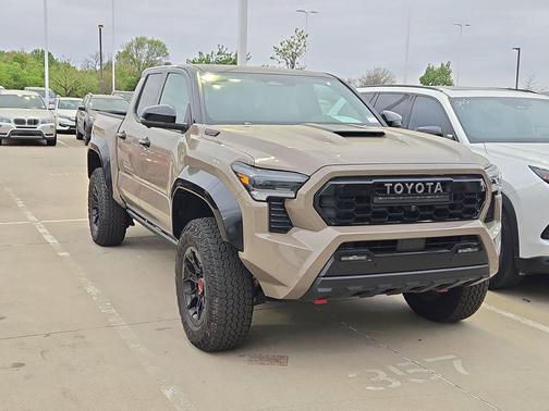 2025 Toyota Tacoma Hybrid TRD Pro