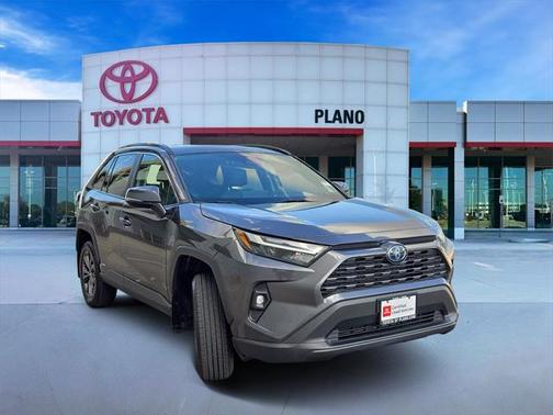 2024 Toyota RAV4 Hybrid XLE Premium