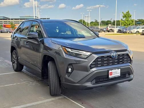 2024 Toyota RAV4 Hybrid XLE Premium
