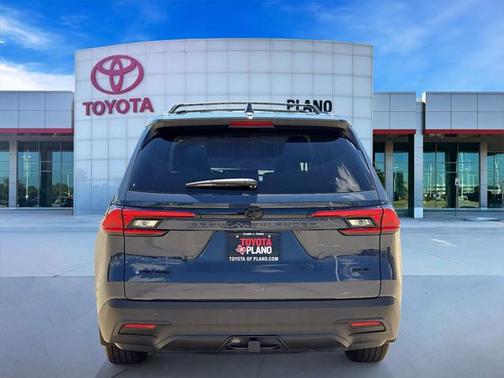 2024 Toyota Grand Highlander Hybrid XLE