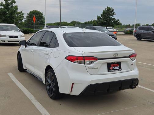 White 2023 Toyota Corolla SE