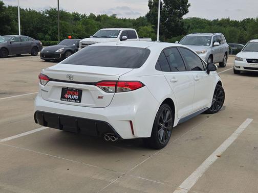 White 2023 Toyota Corolla SE