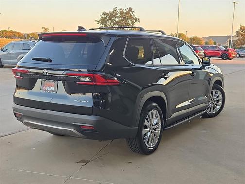 2025 Toyota Grand Highlander Platinum