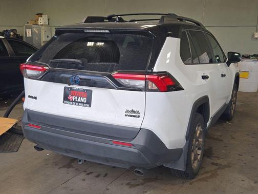 Ice Cap 2024 Toyota RAV4 Hybrid Woodland Edition