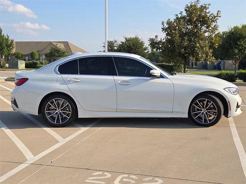 2020 BMW 330 330i