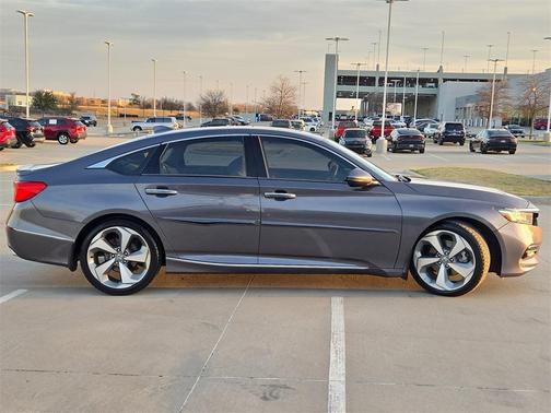 2018 Honda Accord Touring