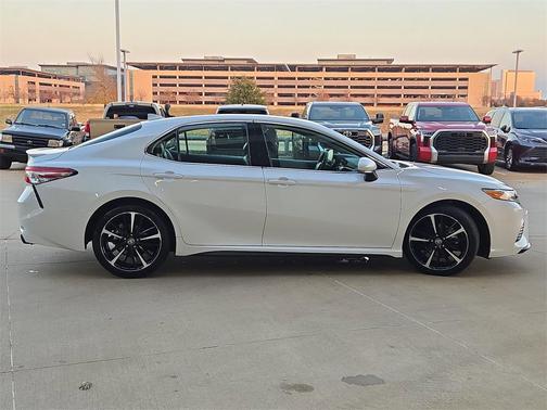 2020 Toyota Camry XSE