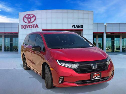 Radiant Red Metallic II 2023 Honda Odyssey Sport