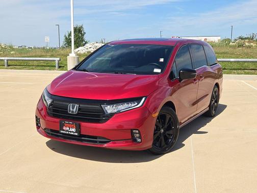 Radiant Red Metallic II 2023 Honda Odyssey Sport