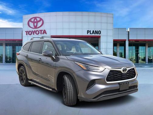 2022 Toyota Highlander L