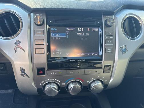 2015 Toyota Tundra SR5