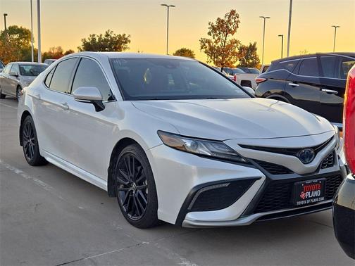 2023 Toyota Camry XSE