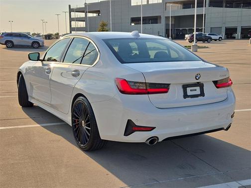 2020 BMW 330 330i