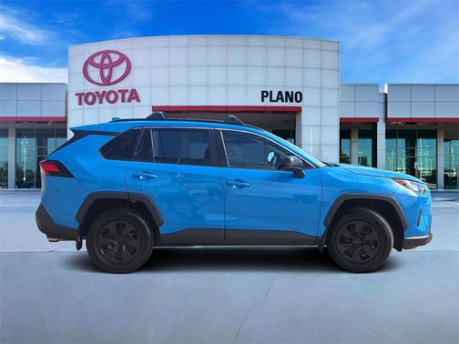 2019 Toyota RAV4 LE