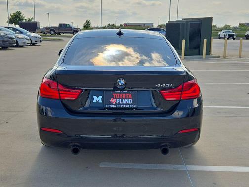 Black Sapphire Metallic 2018 BMW 440 Gran Coupe i