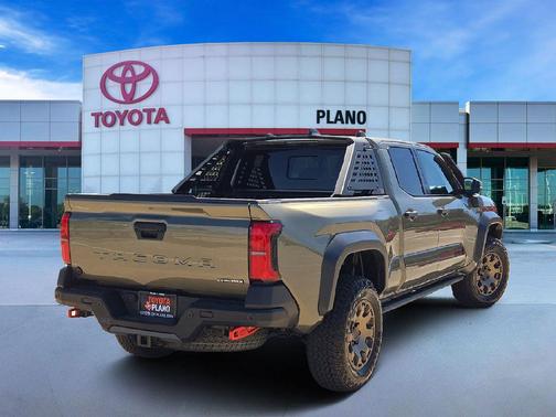 2025 Toyota Tacoma Hybrid Trailhunter