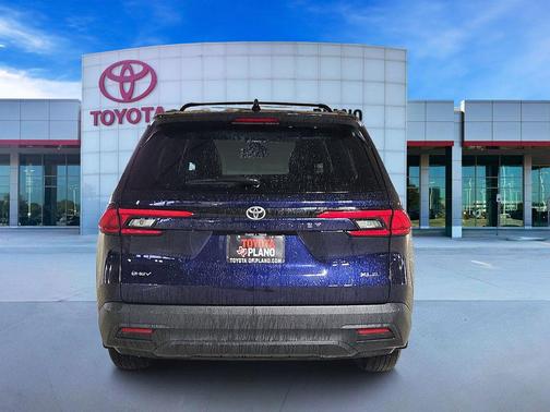 Blueprint 2024 Toyota Grand Highlander Hybrid XLE