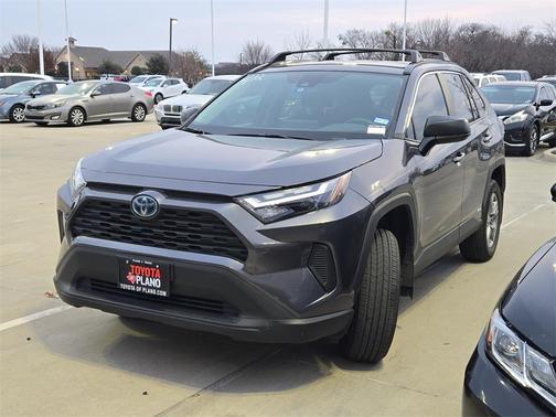 2024 Toyota RAV4 Hybrid LE