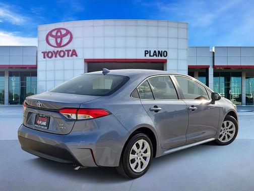 2025 Toyota Corolla Hybrid SE