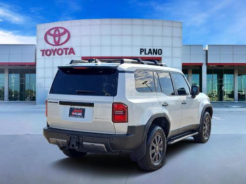 Wind Chill Pearl 2026 Toyota Land Cruiser Base