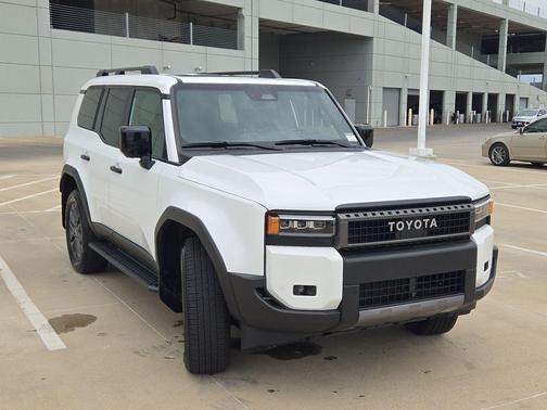 Ice Cap 2024 Toyota Land Cruiser Base