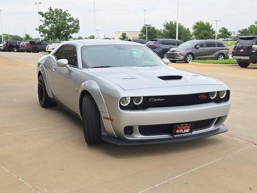 Triple Nickel Clearcoat 2023 Dodge Challenger R/T Scat Pack Widebody