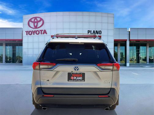 2021 Toyota RAV4 Hybrid XLE Premium