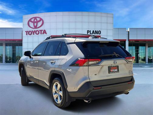 2021 Toyota RAV4 Hybrid XLE Premium