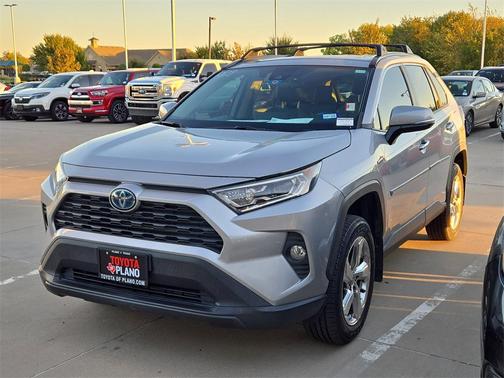 2021 Toyota RAV4 Hybrid XLE Premium