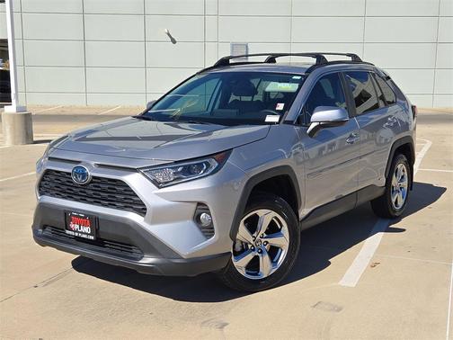 2021 Toyota RAV4 Hybrid XLE Premium