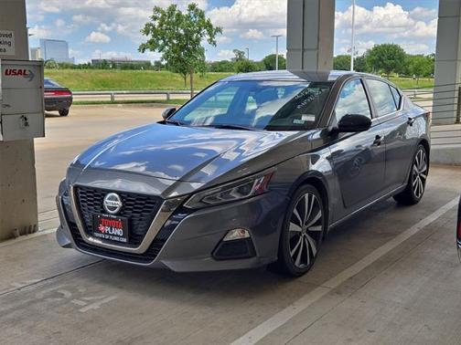 2021 Nissan Altima SR VC-Turbo FWD