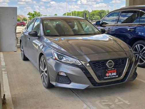 2021 Nissan Altima SR VC-Turbo FWD