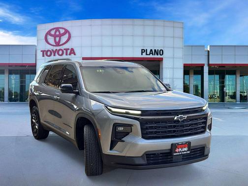 Sterling Gray Metallic 2025 Chevrolet Traverse LT
